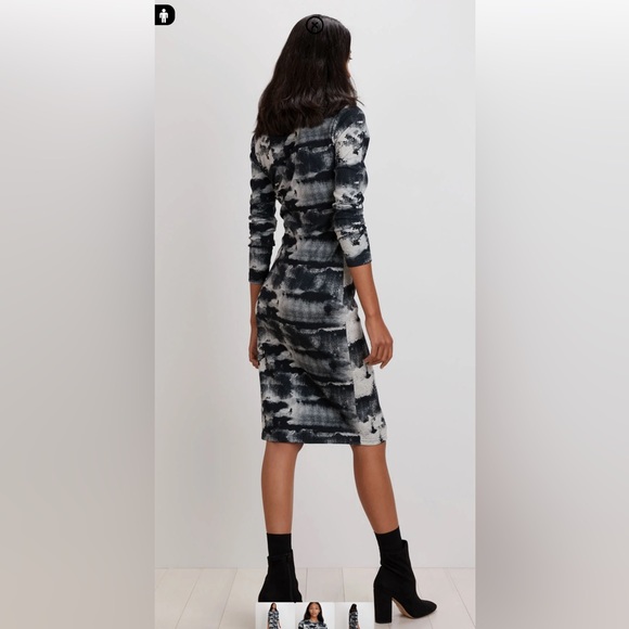 NWT The Knit Long Sleeve Tee Midi Dress Size Large Black, White and Gray - Picture 3 of 5